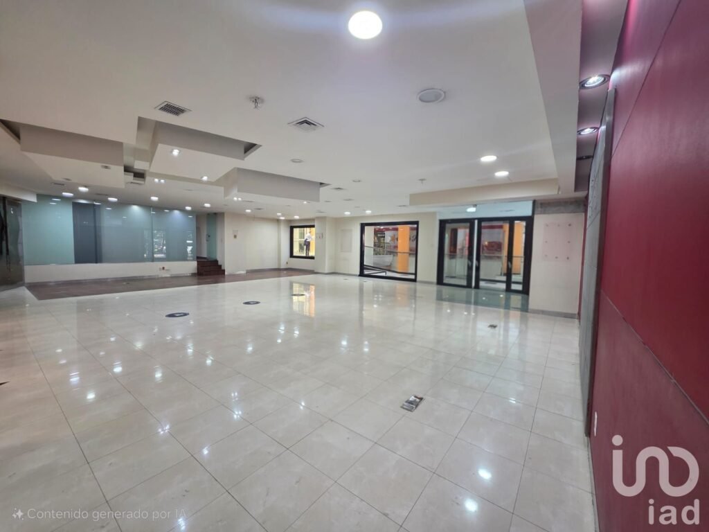 Se renta local comercial en Insurgentes sur.