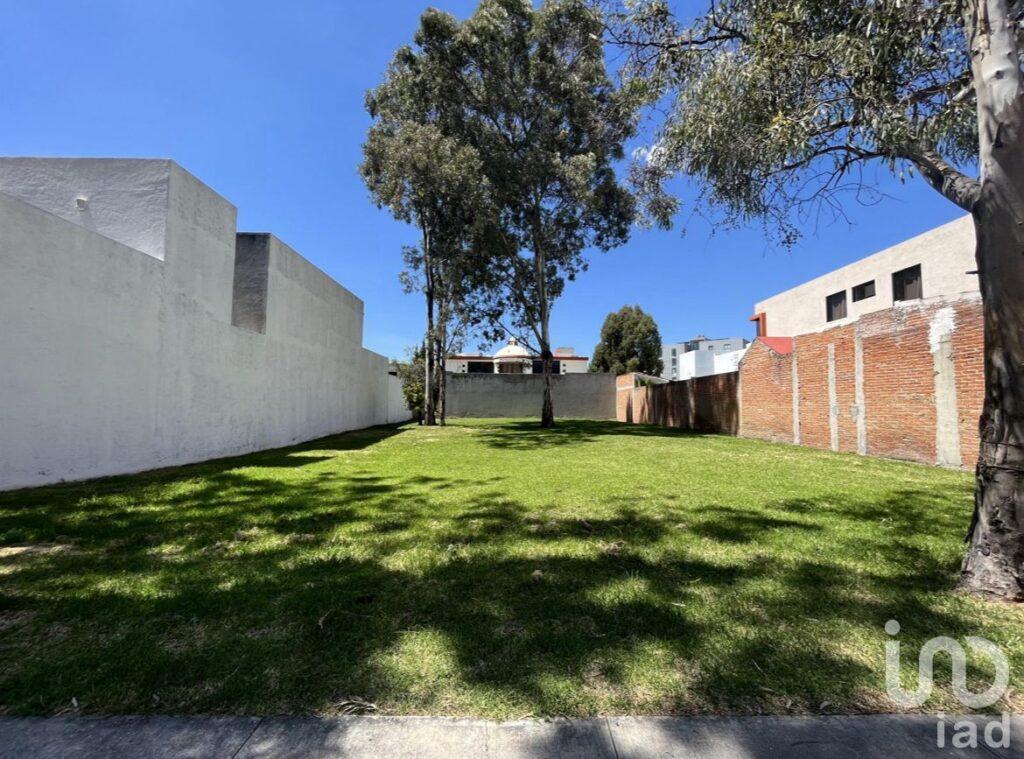 TERRENO EN FRACCIONAMIENTO CERRADO EN MOMOXPAN, SAN ANDRES CHOLULA  PUEBLA
