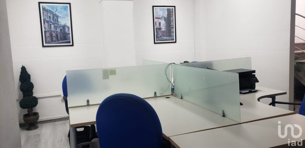 CASA EN VENTA IDEAL PARA OFICINAS O ESCUELA