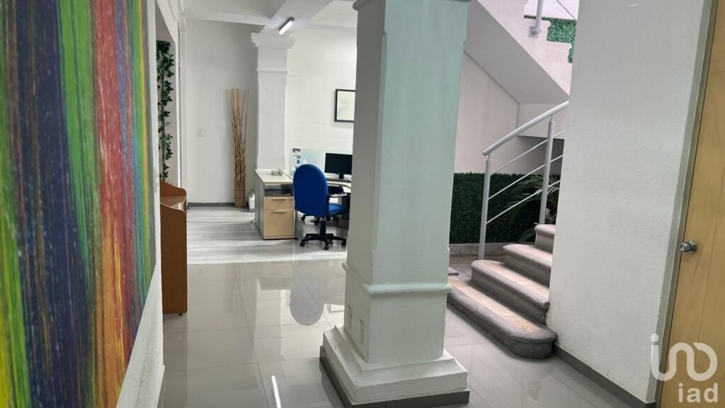 CASA EN VENTA IDEAL PARA OFICINAS O ESCUELA