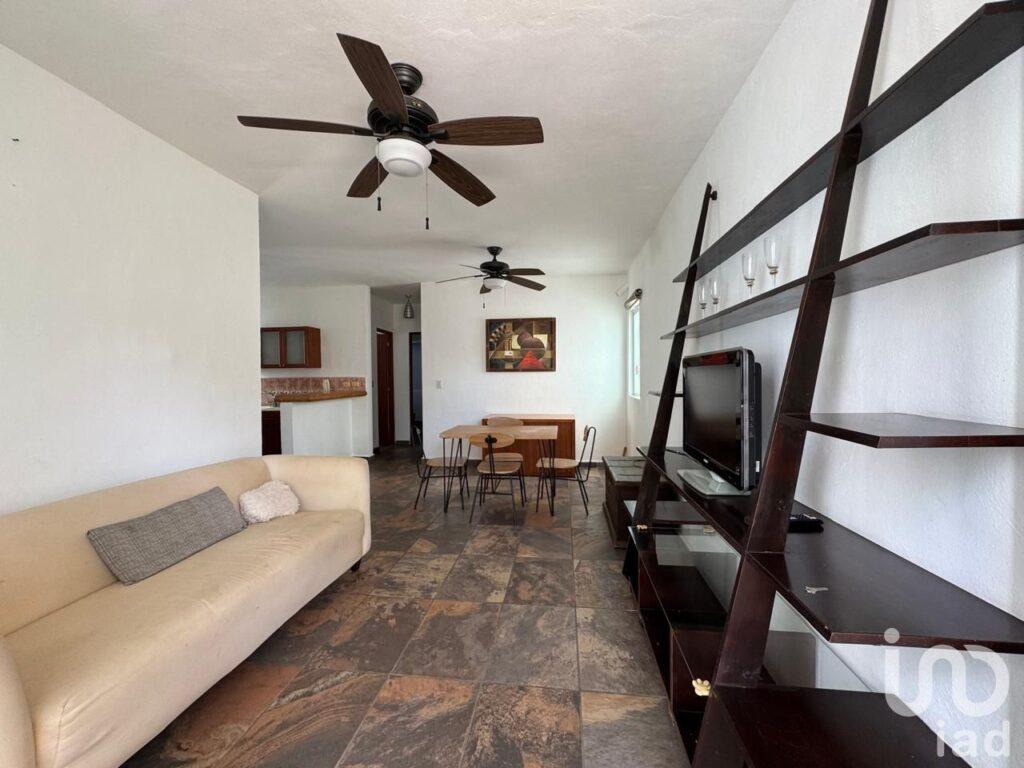 RENTA DE DEPARTAMENTO AMUEBLADO EN CONDOMINIO REAL KABAH EN CANCUN