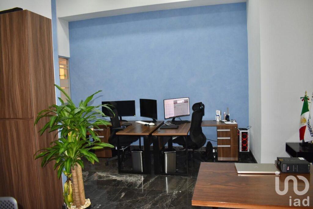 VENTA DE CONSILTORIO EN PERIFERICO 3580