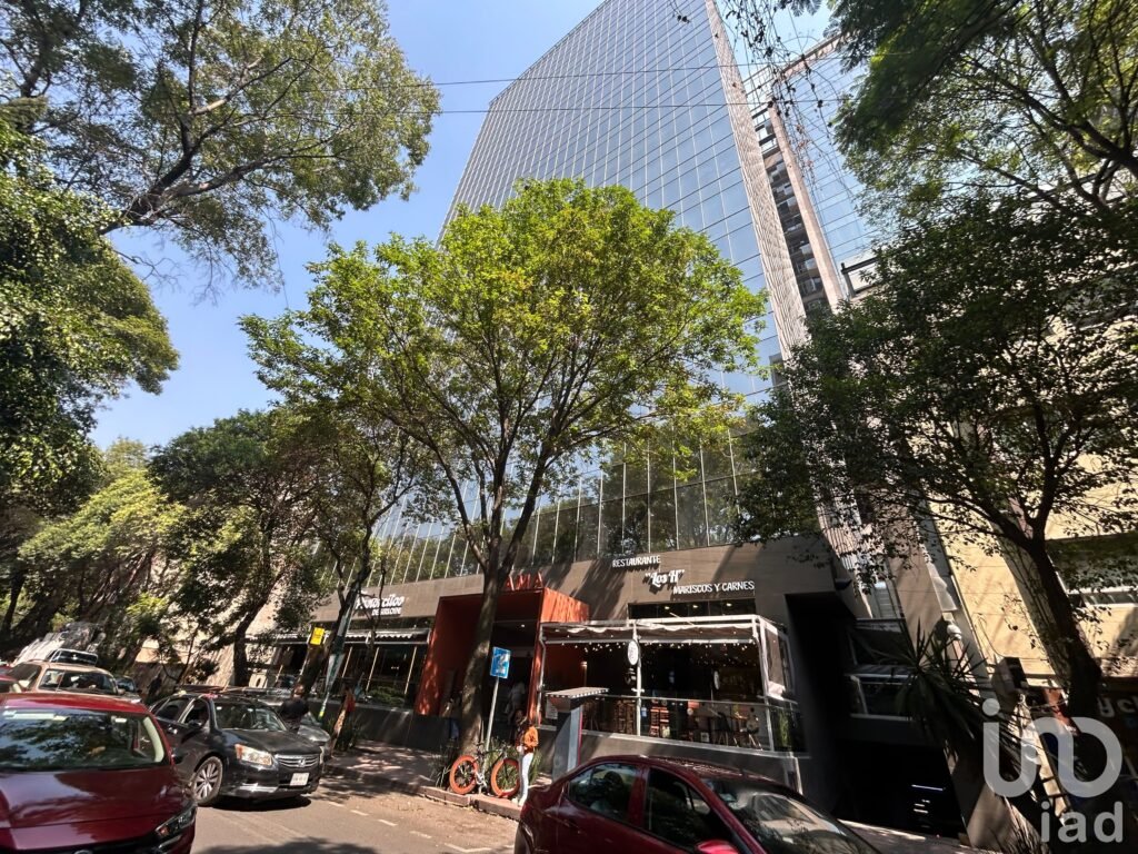 Renta Oficinas YAMA, Insurgentes #64 Oficina A-1509, Col. Juárez, Alc. Cuauhtémoc, C.P. 06500, CDMX