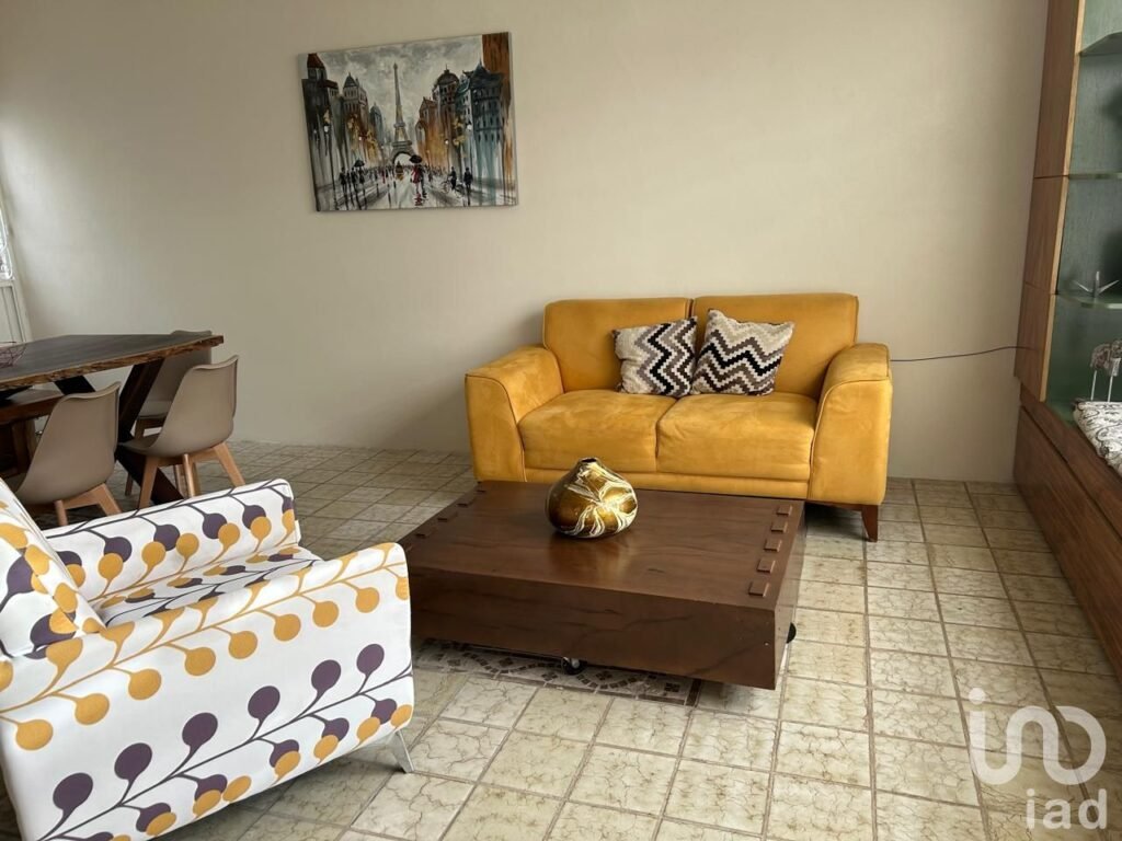 DEPARTAMENTO EN RENTA EN COL  TERAN A UNOS PASOS DEL BOULEVARD BELISARIO COMINGUEZ, TUXTLA GTZ.