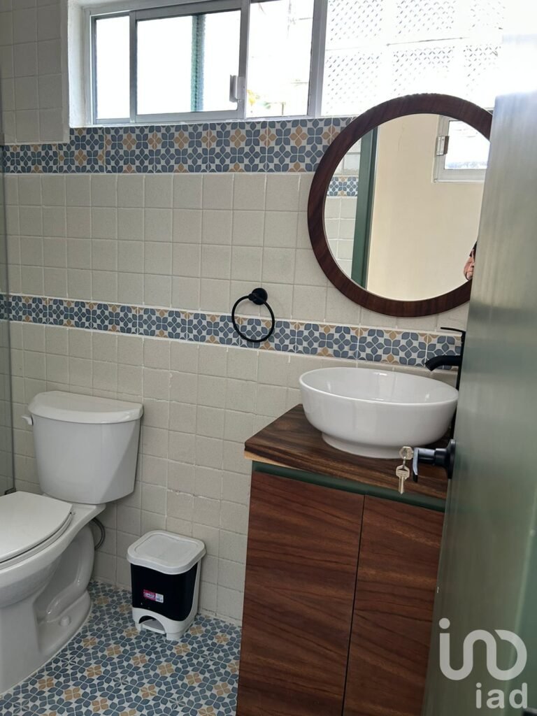 DEPARTAMENTO EN RENTA EN COL  TERAN A UNOS PASOS DEL BOULEVARD BELISARIO COMINGUEZ, TUXTLA GTZ.