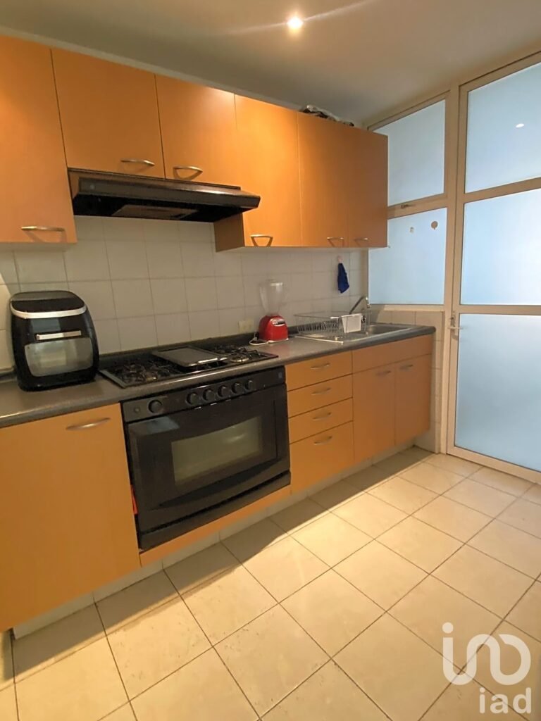 DEPARTAMENTO EN VENTA EN AV. REVOLUCIÓN, ALCALDÍA ÁLVARO OBREGÓN C.P. 01010