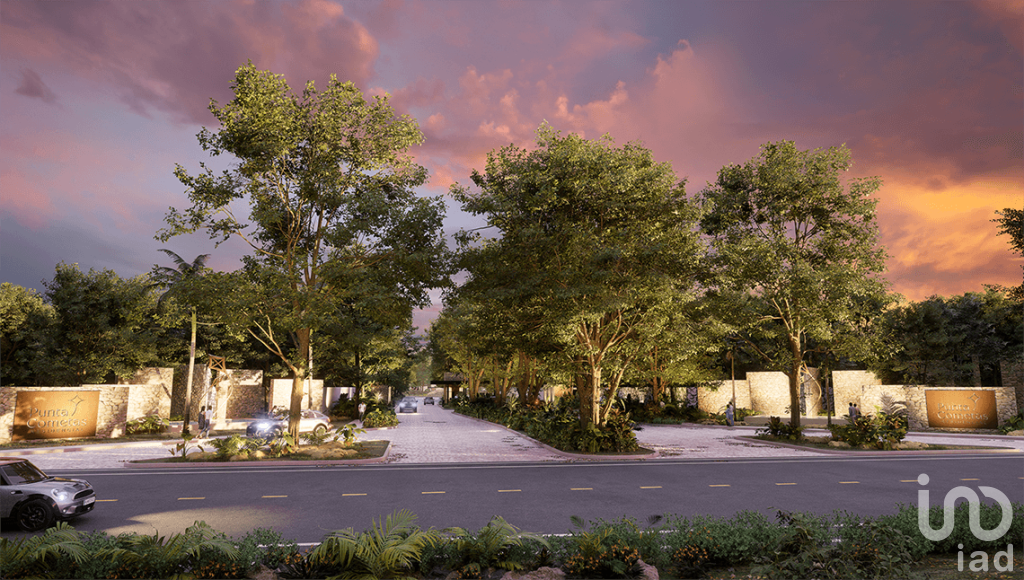 Terreno residencial a 12 km de playa Chuburna 4 Albercas Area Comercial y mas de 50 amenidades