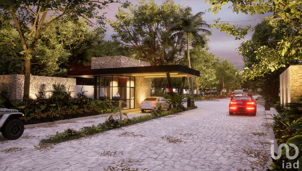 Terreno residencial a 12 km de playa Chuburna 4 Albercas Area Comercial y mas de 50 amenidades