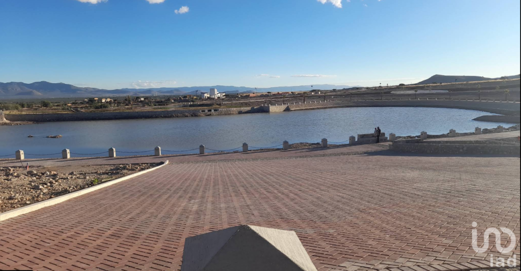 2 Terrenos Premium en Ciudad maderas San Luis Potosí