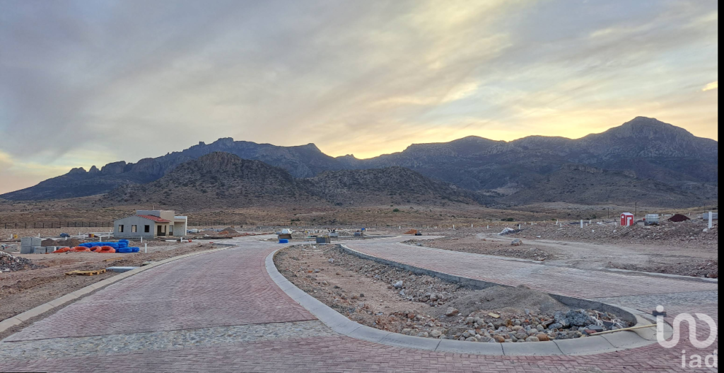 1 Terreno Premium en Ciudad maderas San Luis Potosí