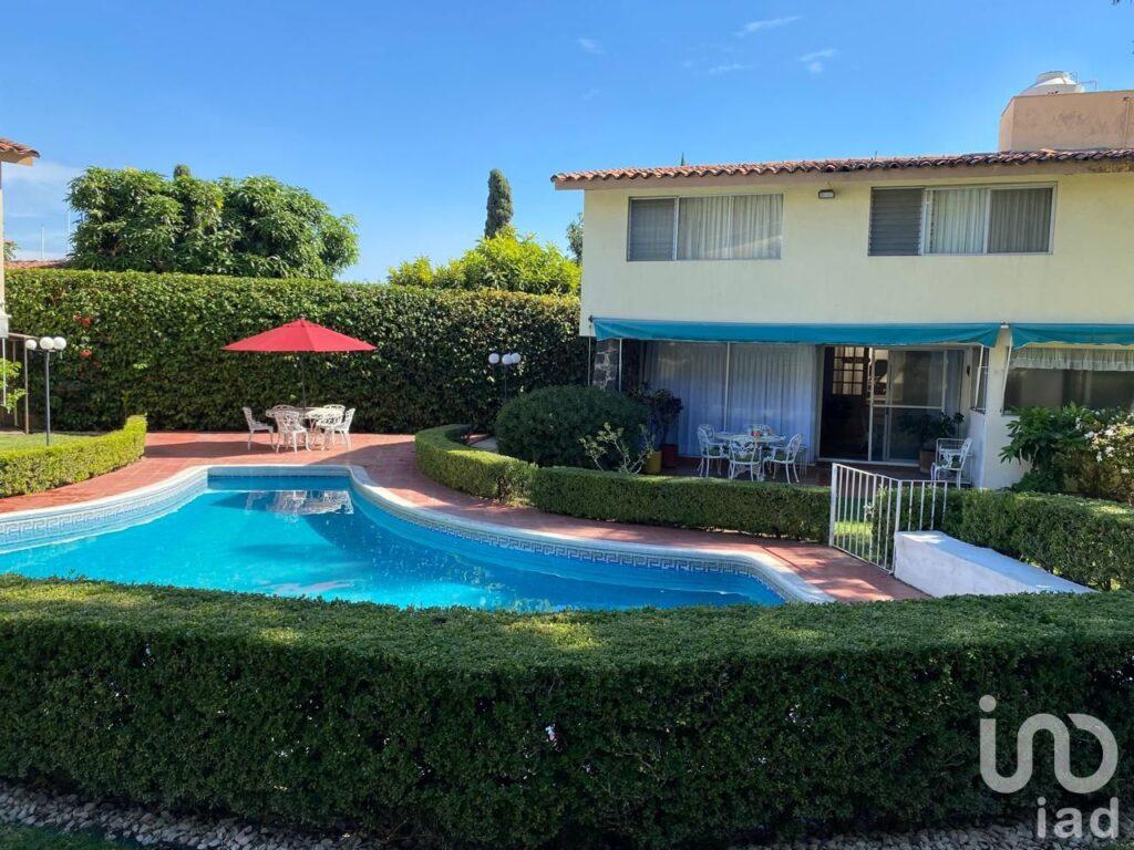 Se vende casa en Vista Hermosa, Cuernavaca, Morelos. Zona Dorada