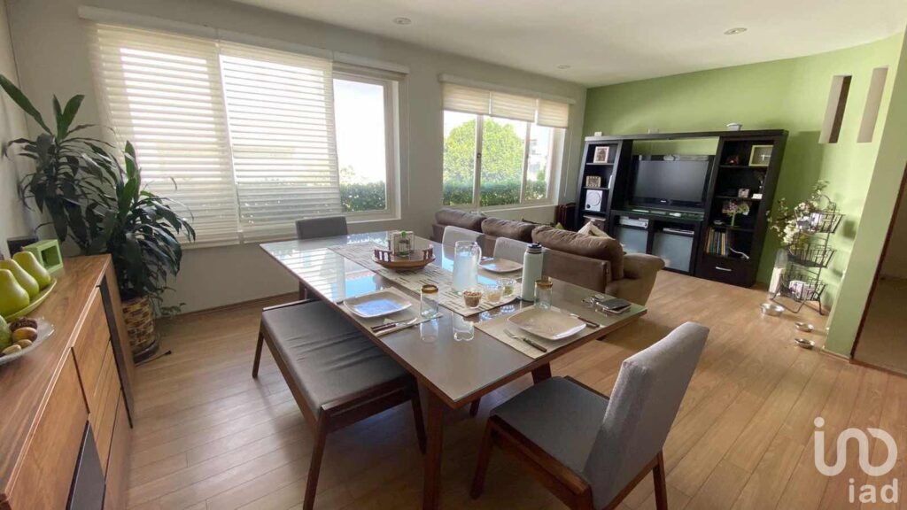 Casa en renta, Lomas Anáhuac, Huixquilucan (4 Habitaciones/Doble filtro de seguridad)