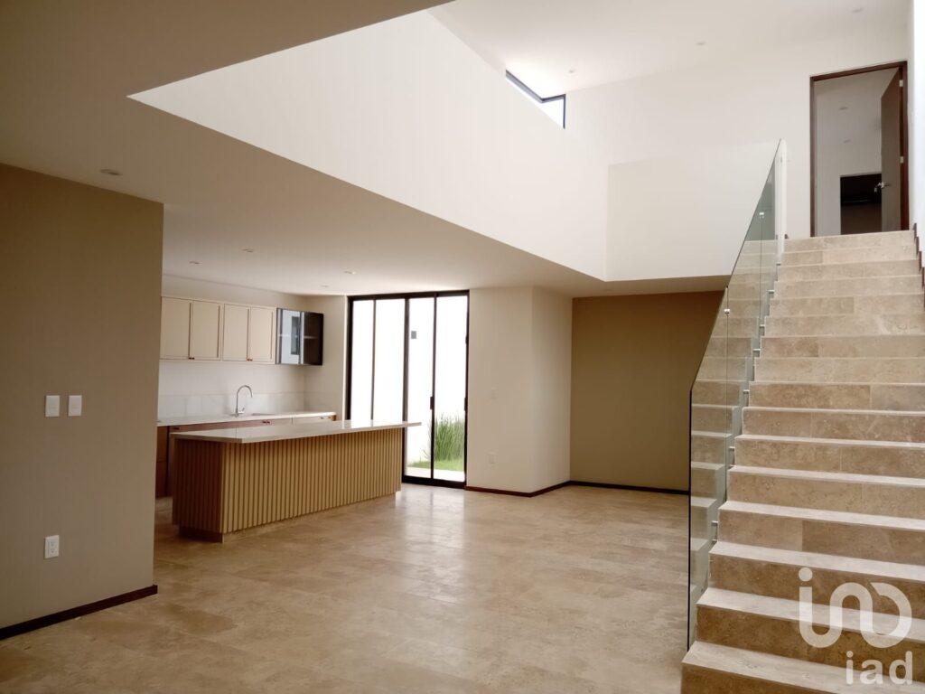 Casa en VENTA en Privada San Angel IV, con rec en planta baja, SLP