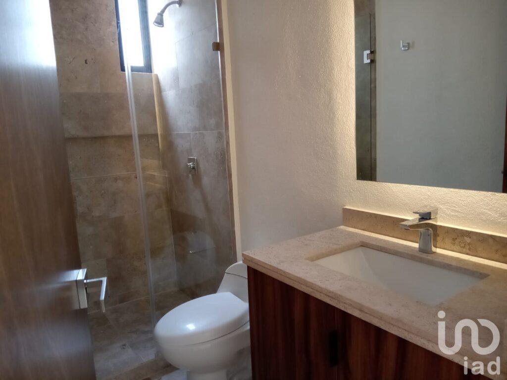 Casa en VENTA en Privada San Angel IV, con rec en planta baja, SLP
