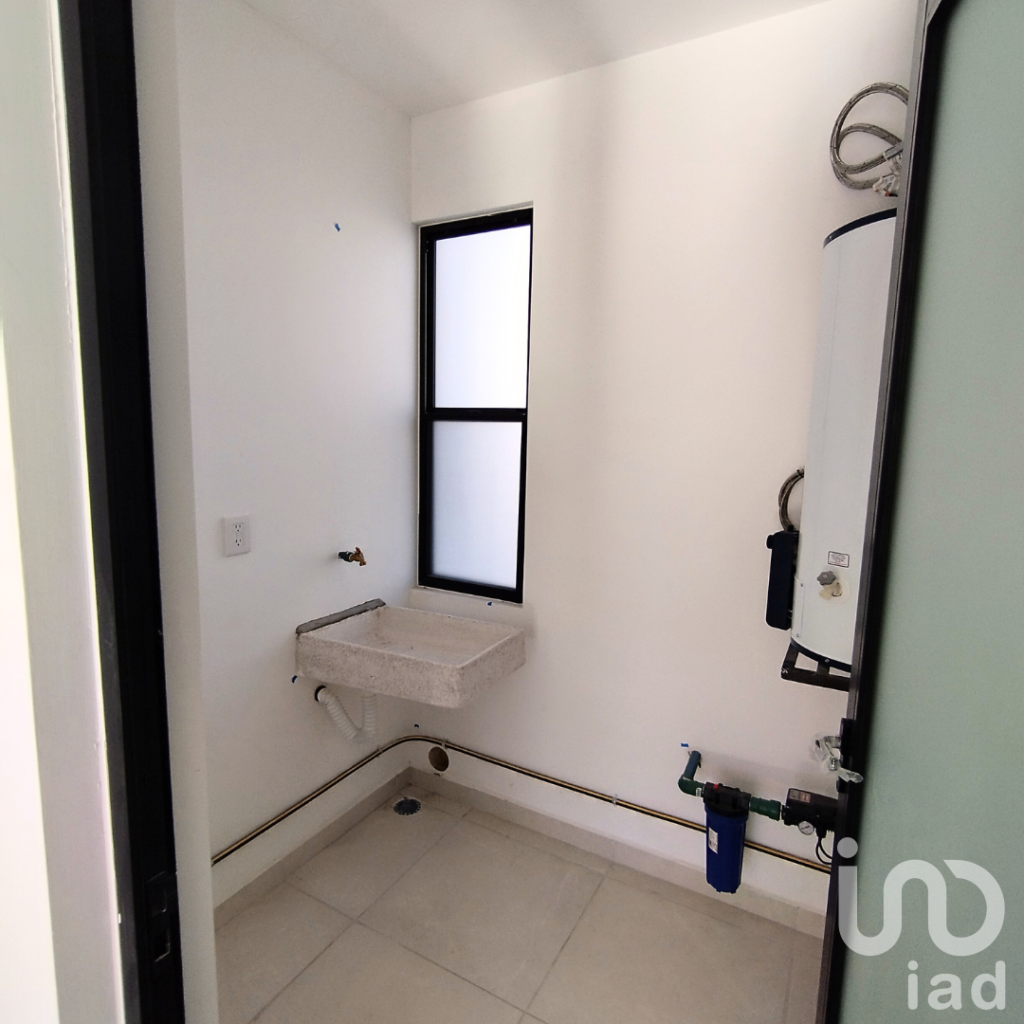 CASA EN VENTA EN LOMAS DE ANGELOPOLIS CON ROOF GARDEN Y AMENIDADES