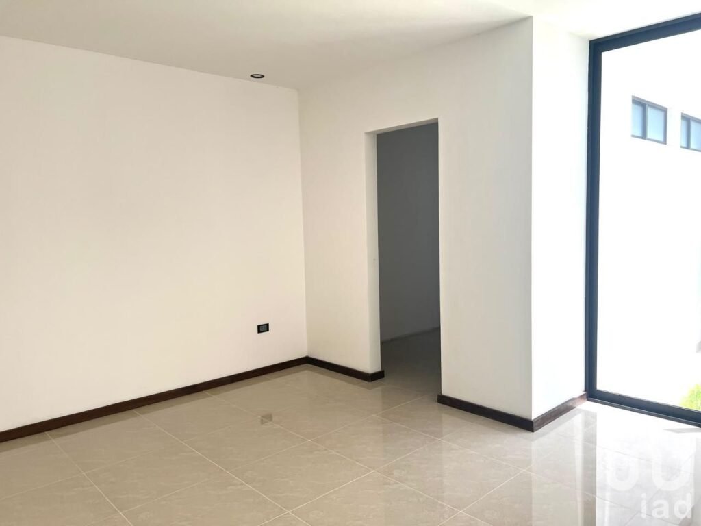 Casa en VENTA en Villamagna con recamara en planta baja y Roof top en San Luis Potosi