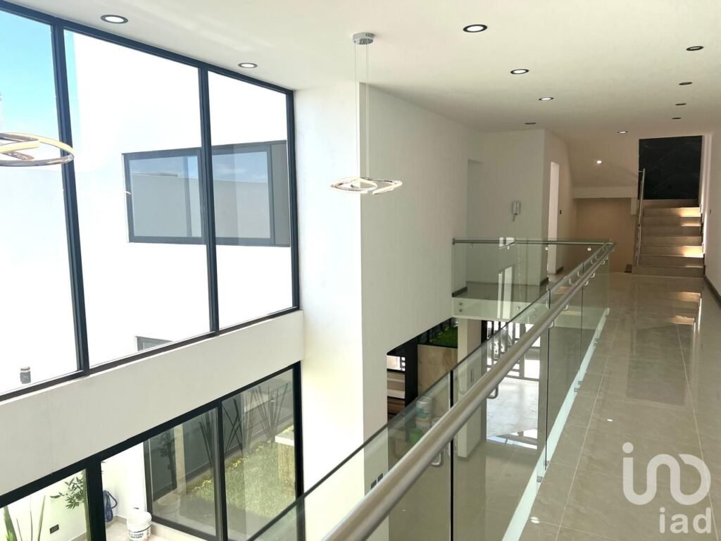 Casa en VENTA en Villamagna con recamara en planta baja y Roof top en San Luis Potosi