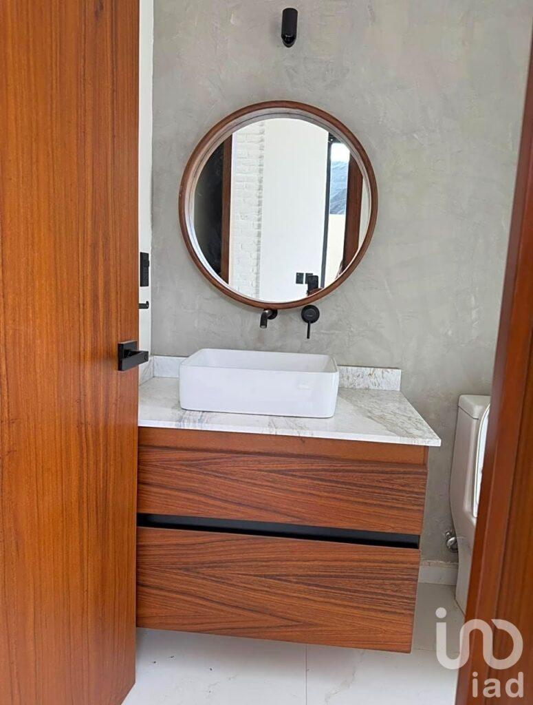 PRECIOSA CASA EN VENTA EN ZONA REAL