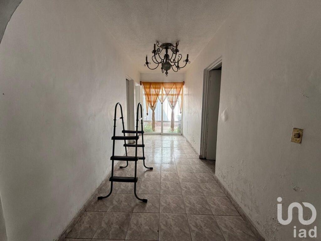 Casa en Venta con Local comercial Zapopan, Jalisco