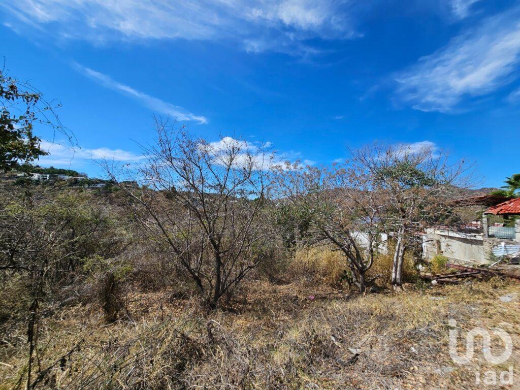 TERRENO EN VENTA EN LAS CAÑADAS COUNTRY CLUB ZAPOPAN JALISCO