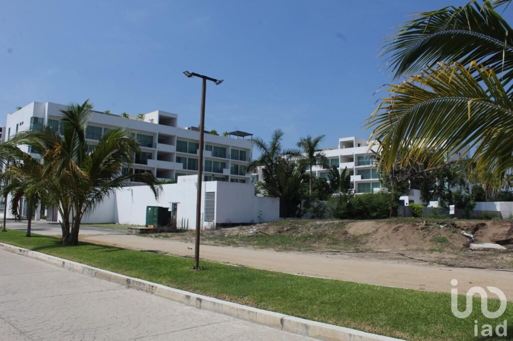TERRENOS URBANIZADOS CON SERVICIO EN VENTA EN ACAPULCO DIAMANTE