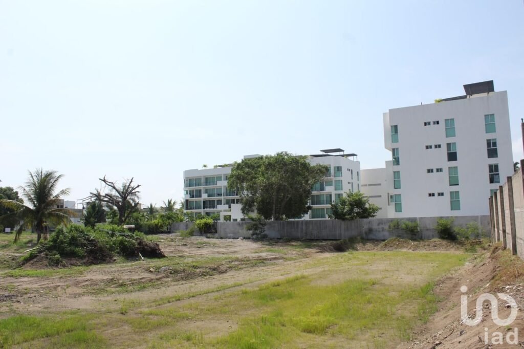 TERRENOS URBANIZADOS CON SERVICIO EN VENTA EN ACAPULCO DIAMANTE