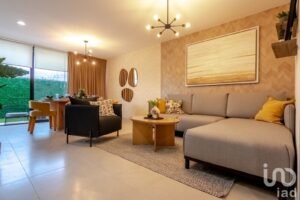 Hermosa Residencia dentro de Fraccionamiento en Zibatá, Querétaro Hermosa Residencia dentro de Fraccionamiento en Zibatá, Querétaro