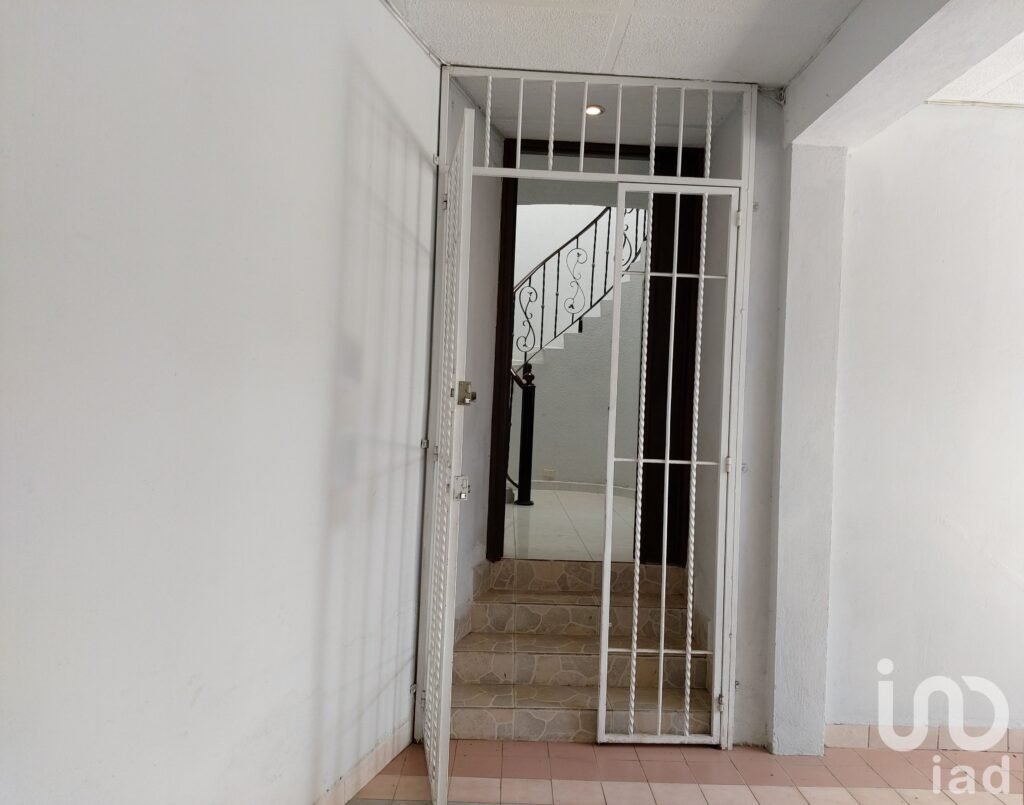 Renta o VENTA de casa en fraccionamiento Cipreses