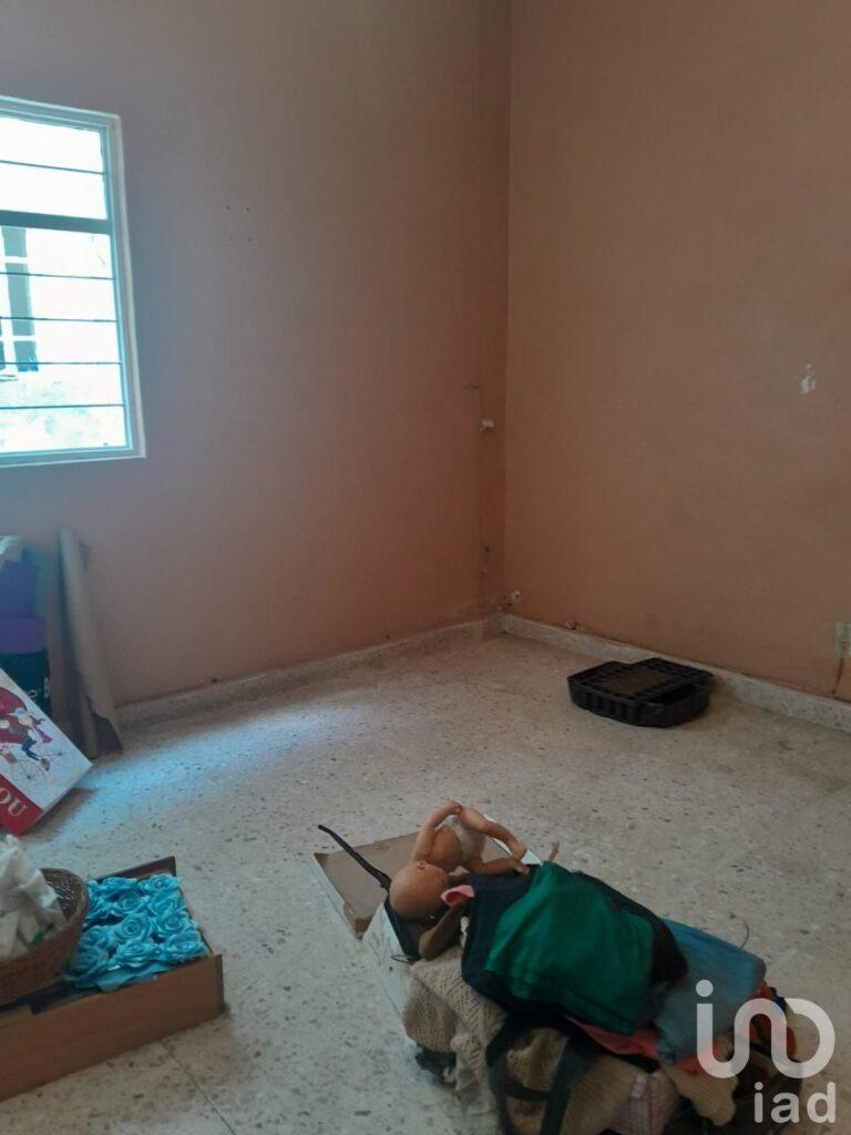 VENTA DE CASA EN CENTRO LAGUNILLA CON 5 DEPARTAMENTOS