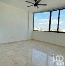 Pent house de Lujo para habitar o invertir en el fraccionamiento Montebello, Mérida, Yucatán.