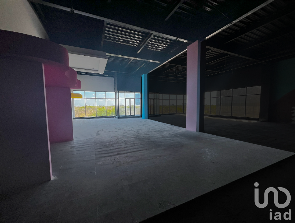 AMPLIO LOCAL COMERCIAL EN RENTA UBICADO EN MONTES DE AME, MERIDA, YUCATAN