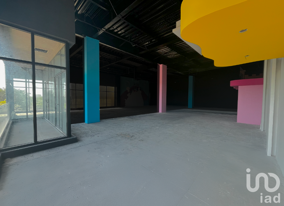 AMPLIO LOCAL COMERCIAL EN RENTA UBICADO EN MONTES DE AME, MERIDA, YUCATAN