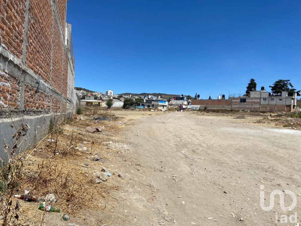 Terreno en venta para desarrollo mixto en el centro Apán, Hidalgo