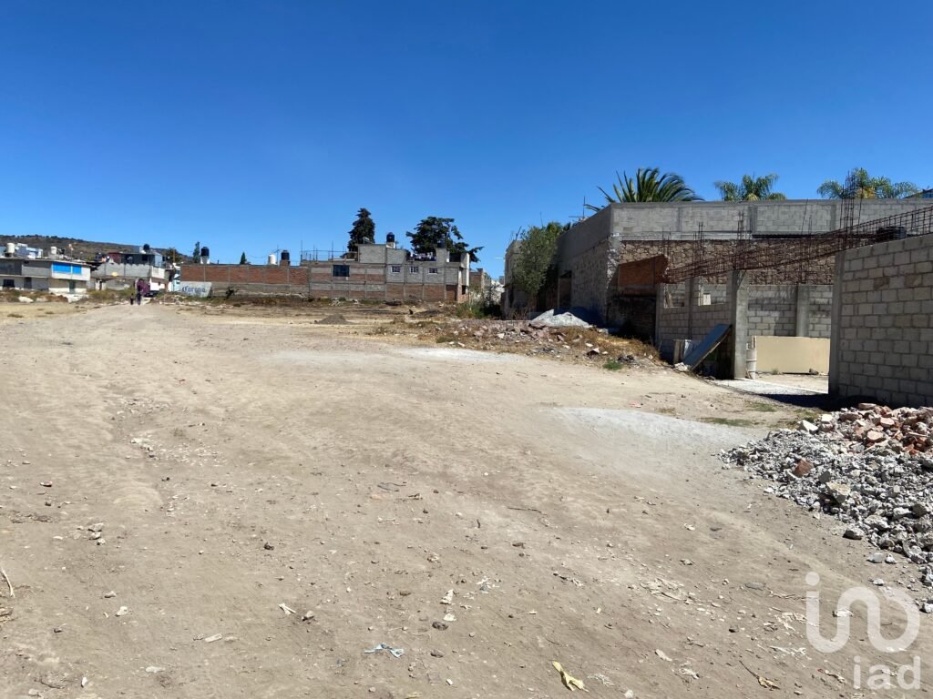 Terreno en venta para desarrollo mixto en el centro Apán, Hidalgo