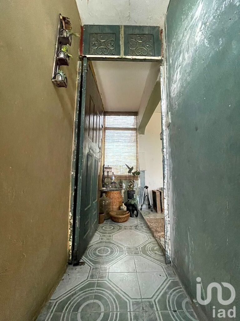 CASA EN VENTA, IDEAL PARA REMODELAR, SODZIL, MERIDA