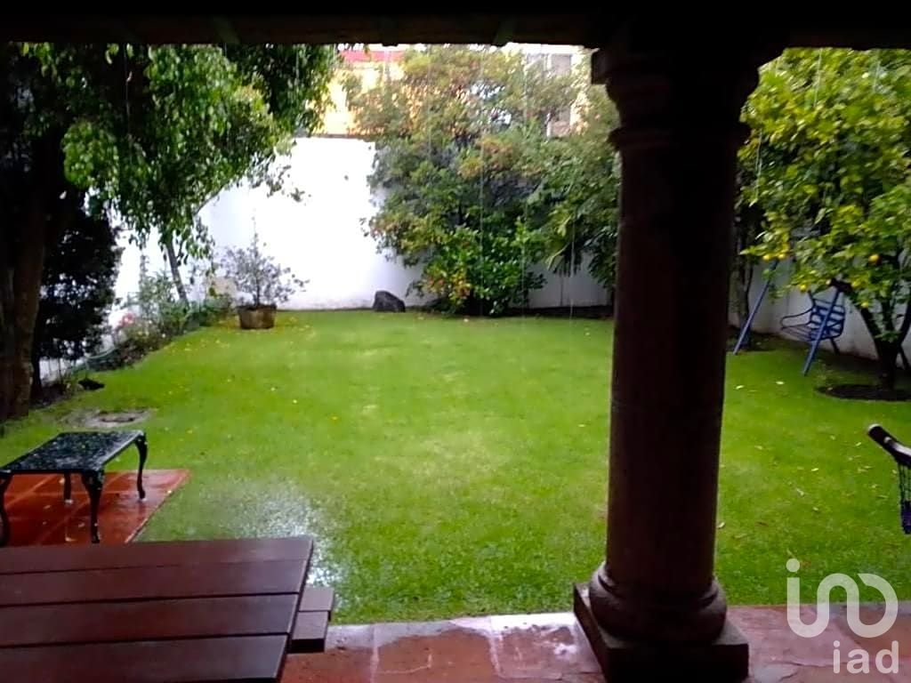 CASA EN VENTA EN LAS ÁGUILAS