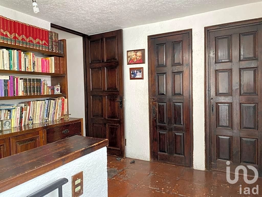 CASA EN VENTA EN LAS ÁGUILAS