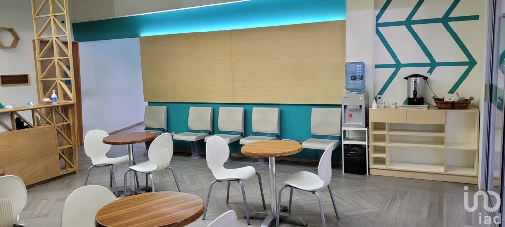 Oficina en renta en Acapulco de Juárez, Guerrero.