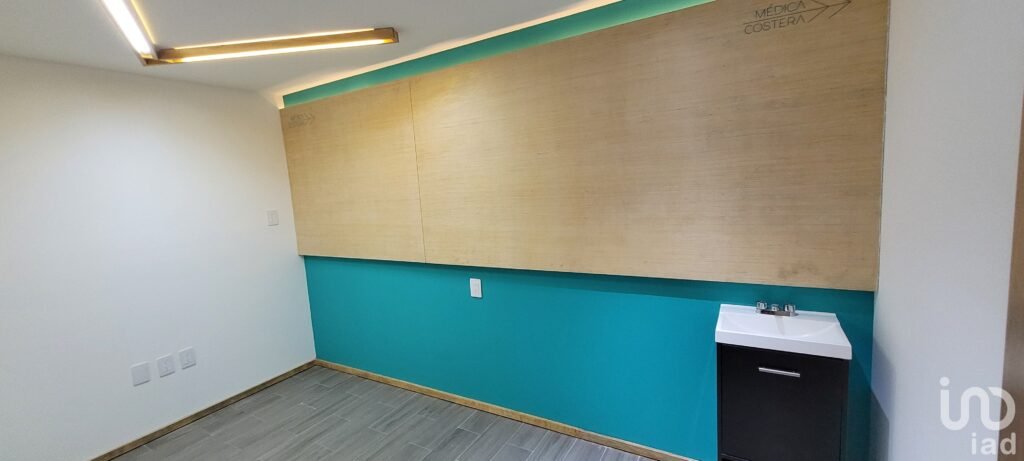 Oficina en renta en Acapulco de Juárez, Guerrero.