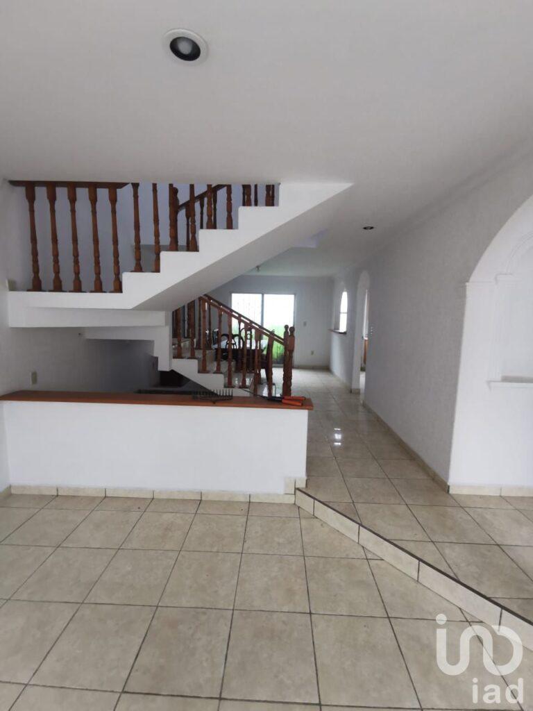 SE VENDE CASA EN COTO PRIVADO FUENTES DE MORELIA POR GOYOSSO Y CERCA DE COSTCO