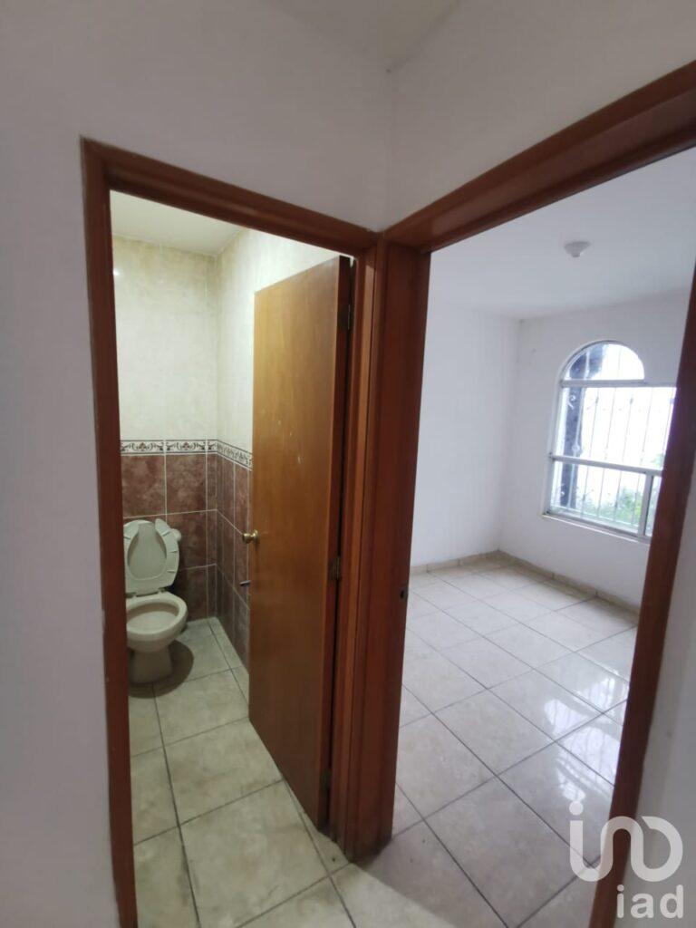 SE VENDE CASA EN COTO PRIVADO FUENTES DE MORELIA POR GOYOSSO Y CERCA DE COSTCO