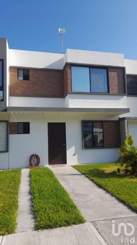CASA AMUEBLADA EN RENTA QUERENCIA RESIDENCIAL VERACRUZ