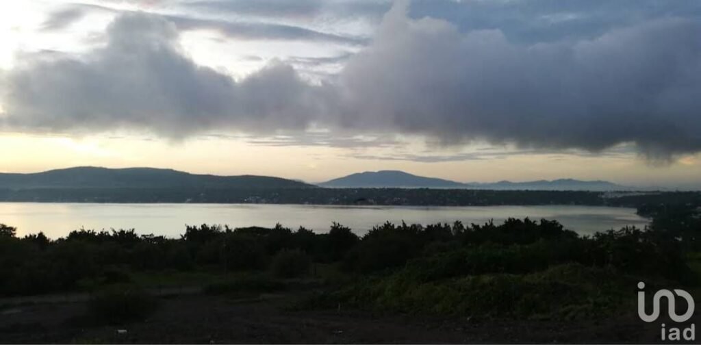 TERRENO EN VENTA  EN FRACCIONAMIENTO VISTALAGO, TEQUESQUITENGO