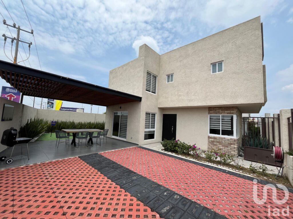 Amplia y bonita casa en venta con acceso a increibles amenidades en Tecámac