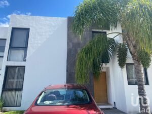 Casa en Fraccionamiento Juriquilla Santa Fe Casa en Fraccionamiento Juriquilla Santa Fe