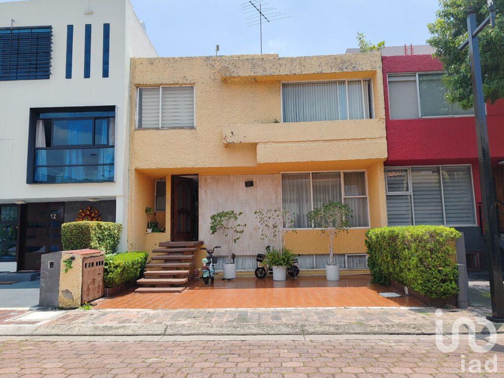 CASA-VENTA-JOYAS DEL PRDREGAL