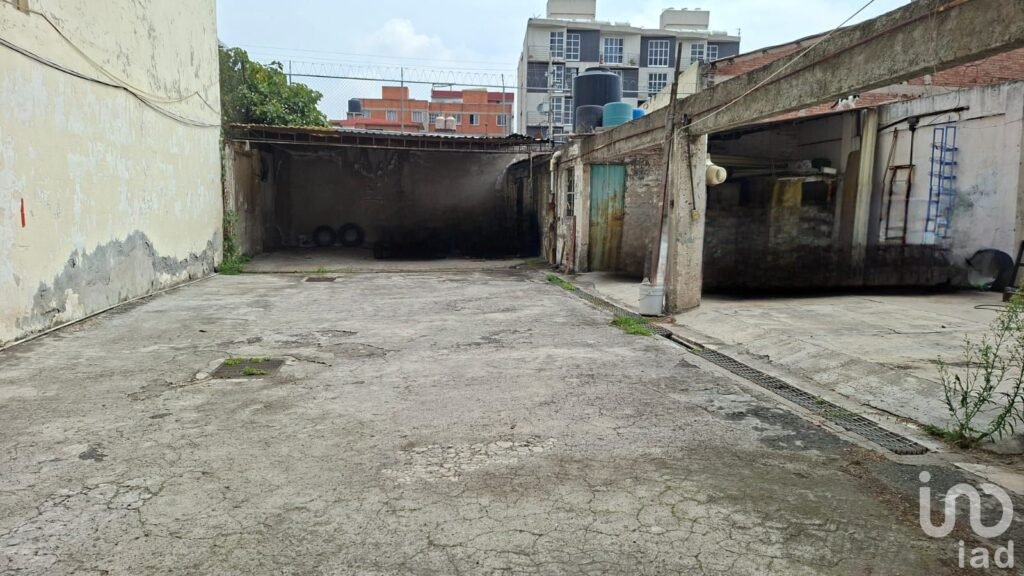 Terreno de 309m2 en venta a una cuadra de Av. 100 Metros, Alcaldía Gustavo A. Madero (GAM)