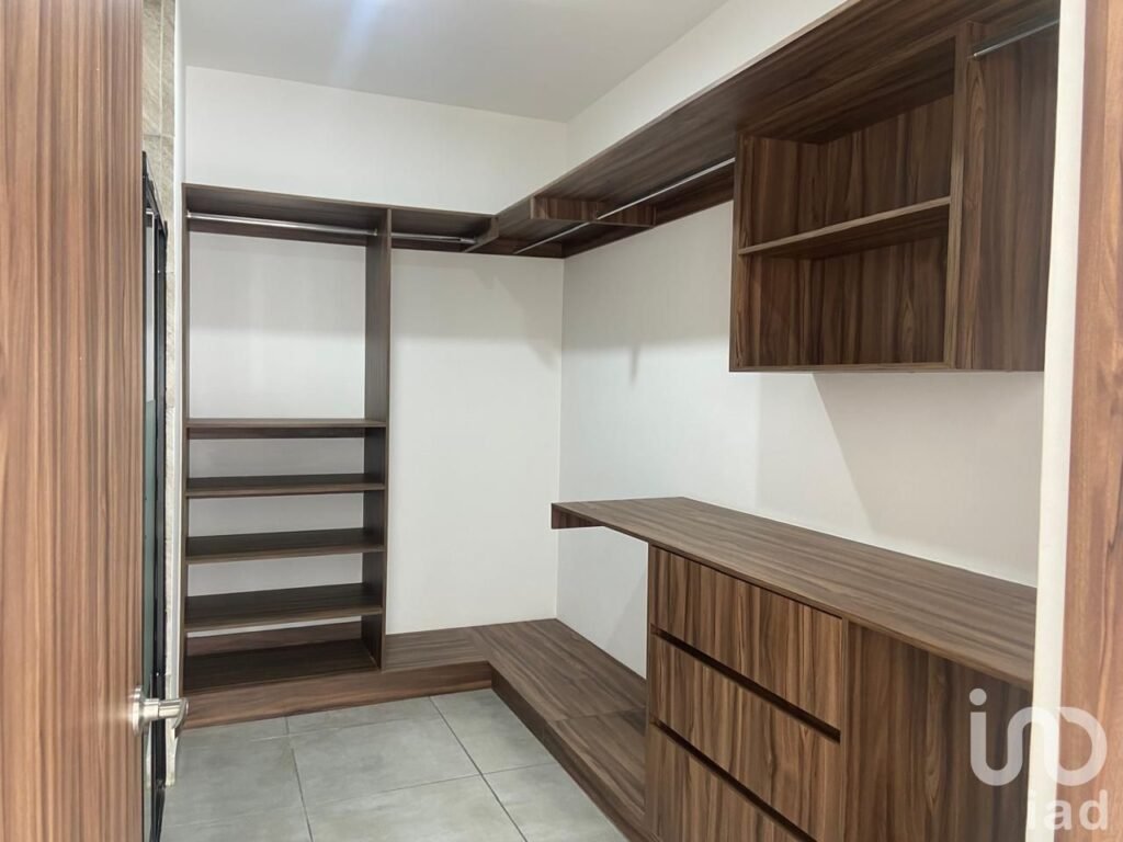 Departamento de 3 cuartos en venta en Manahal, Hacienda Carlota, Corregidora, Querétaro