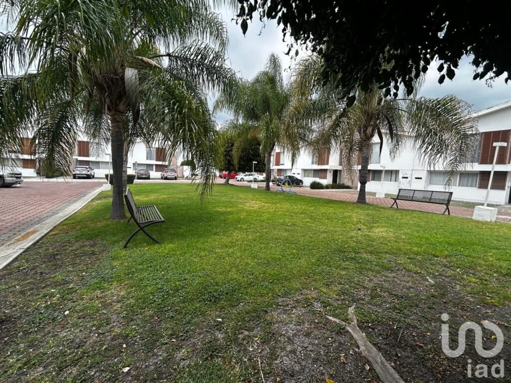 CASA EN VENTA EN PRIVADA JURIQUILLA Querétaro