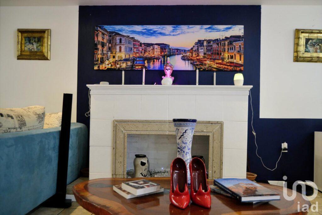 Oportunidad, baja de precio!. Coyoacán. Acogedora casa en venta. A unos pasos de Galerías Coapa.